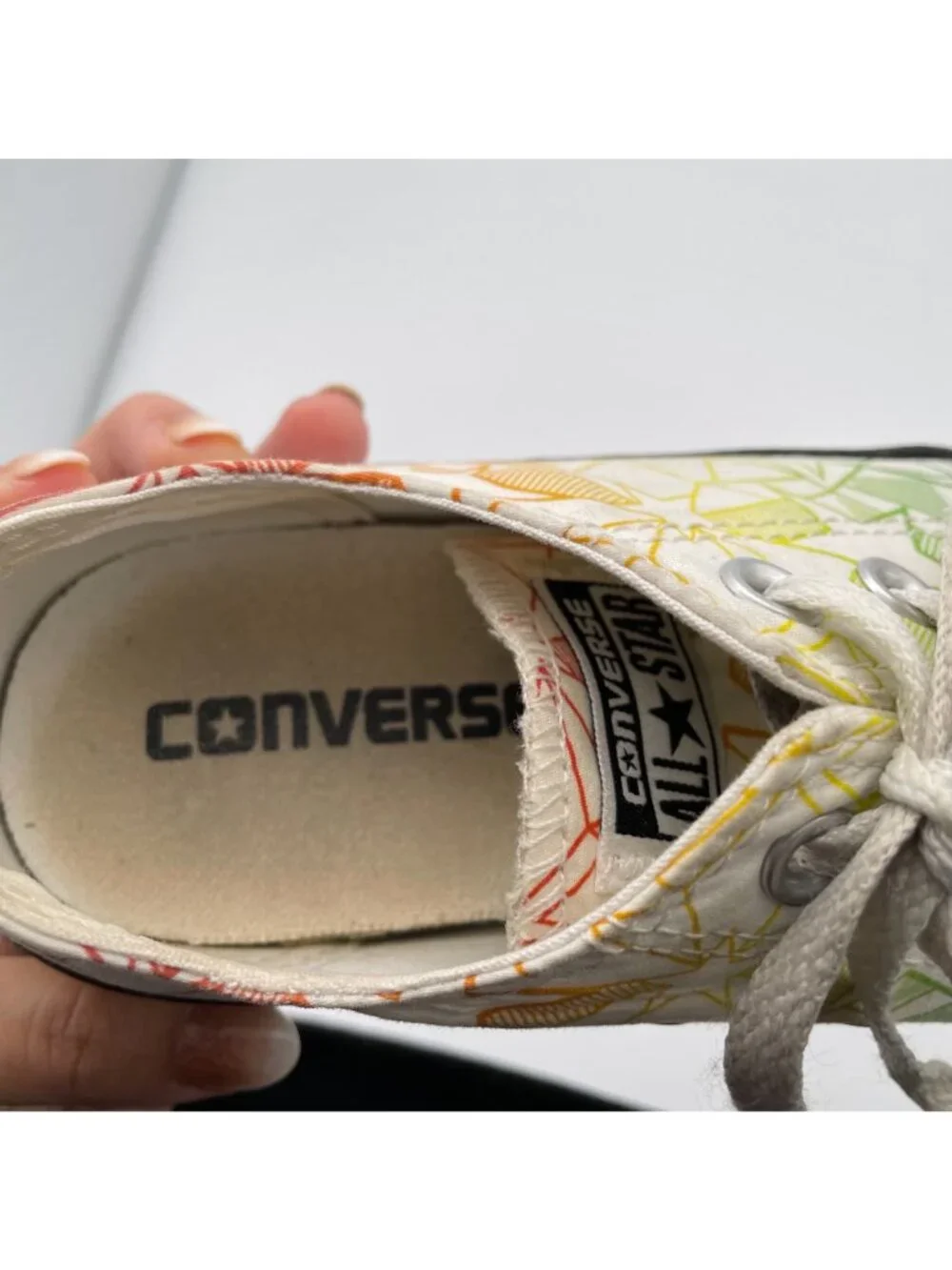 Converse Chuck Taylor All Star Pride Rainbow Shoes Low Top Sneakers Womens 6 - Picture 8 of 9
